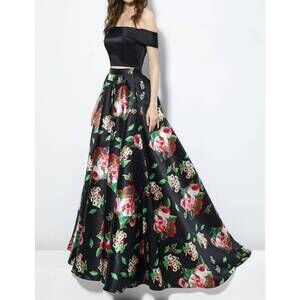 NEW ANGELA & ALISON 2pc floral print gown in black/floral